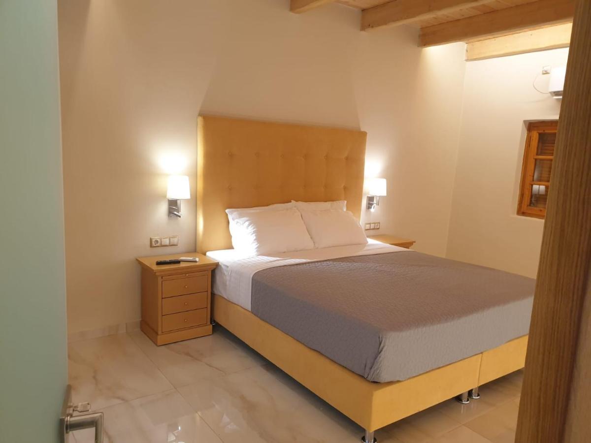 Thailanda In Katakolo Apartmán